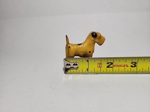 Vintage Folk Art Hand Carved Resin Miniature Fox Terrier Dog Figurine - Picture 9 of 10