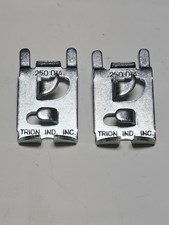 peg hook holders .250 2pk