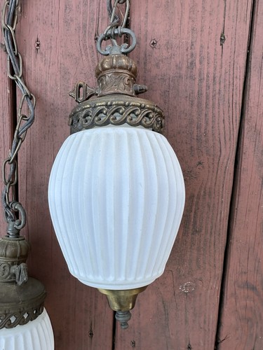 Hollywood Regency Frosted White Glass Swag Hanging Lights with Chains - Picture 9 of 18