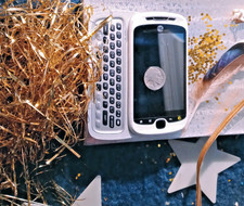 HTC myTouch2 3G Slide PB65100 - White T-Mobile Uncommon