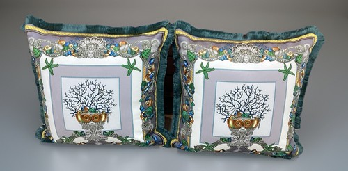 Set Of 2 Custom Made Made Versace Pilows Sz18”18” With Fringe Double Printed - Picture 10 of 10