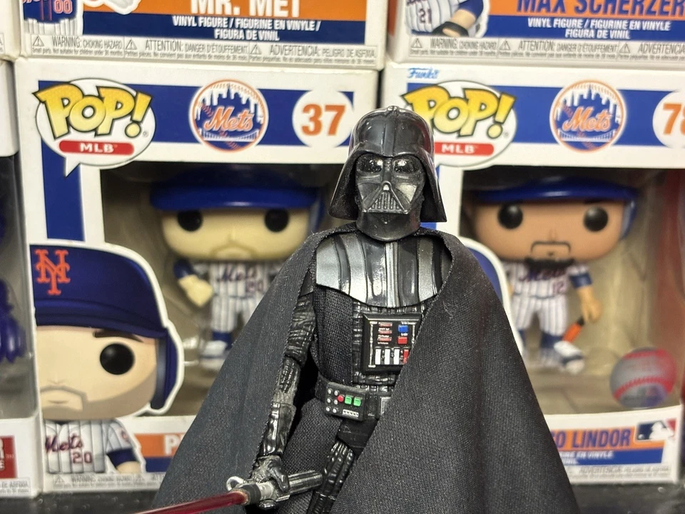 Star Wars Black Series Return of the Jedi 40th Anniversary Darth Vader Figure A1 - Image 3 of 4