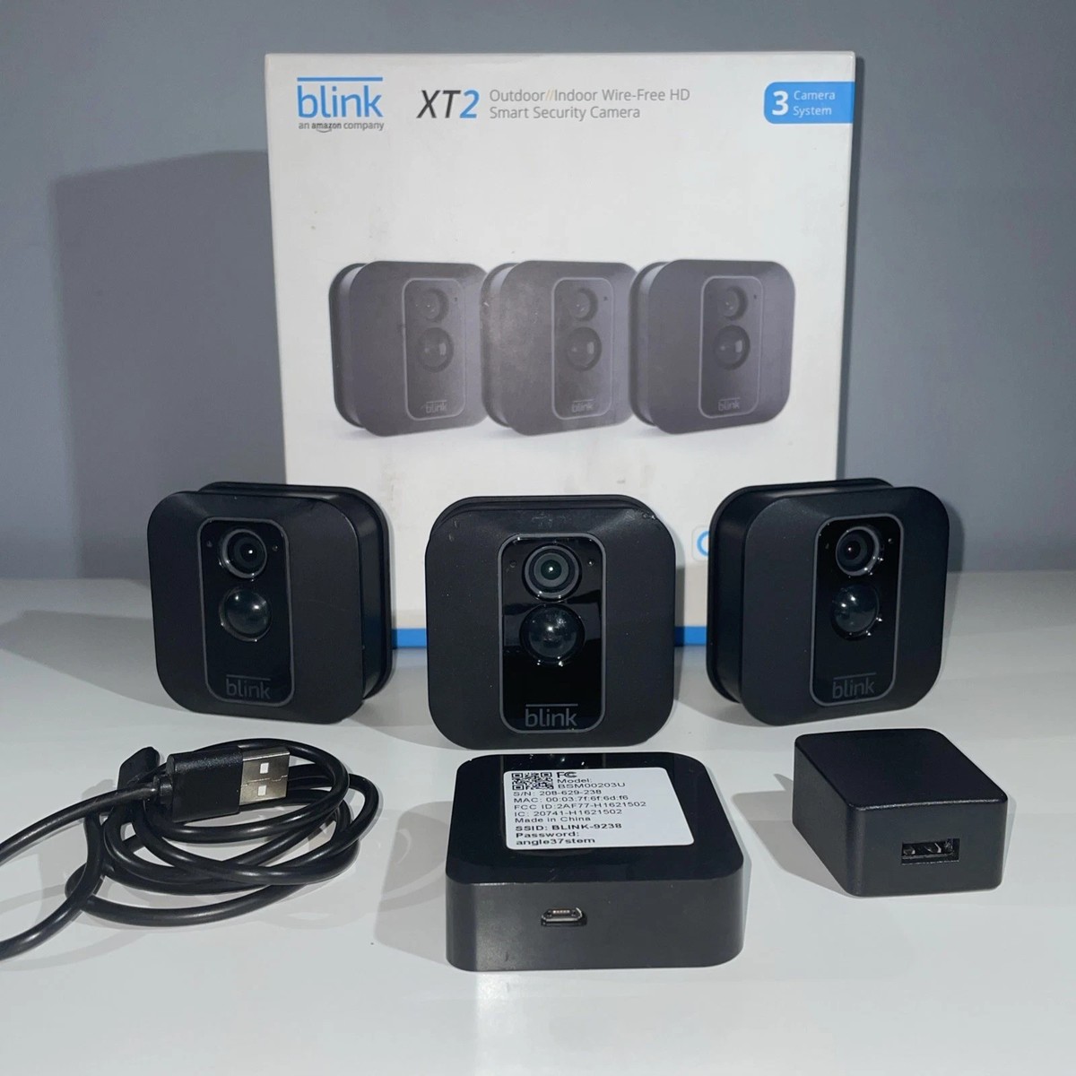 その他 Blink XT2  security camera Blink XT2 Wi-Fi 1080p Add on Indoor/Outdoor Security Camera