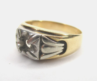 14K Gold Ring 7.1g Size 10 Scrap or Repair No Stone
