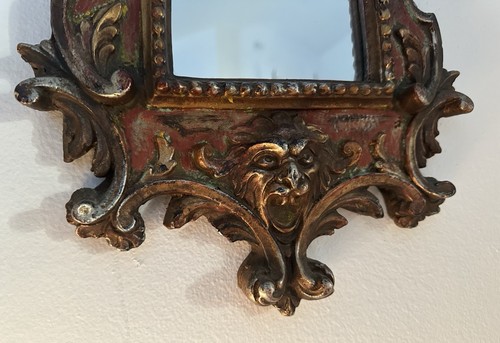 Espejo ángel gótico yeso madera tallada en oro rojo italiano antiguo siglo XIX - Imagen 3 de 9