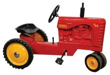 Massey Harris 44 Diecast Narrow Front Pedal Tractor Nib (2001)! New Old Stock!