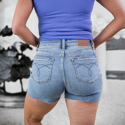 Judy Blue Shorts High Waist Light Wash Blue Denim Cut Off Raw Hem Womens Size: S - Picture 4 of 13