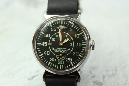 Man's watch Pobeda Vintage Soviet watch Yuri Gagarin Mechanical Military watch - Picture 10 of 12