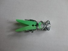 10 Alligator Clips, Green