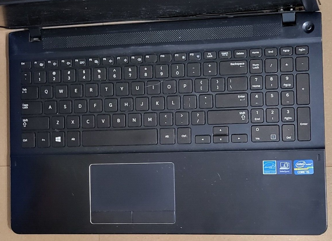 SAMSUNG 470R LAPTOP NOTEBOOK 3rd GEN i5 2.6GHZ/8GB/500GB/15.4/WIFI/W10 - REPAIR - Picture 7 of 19