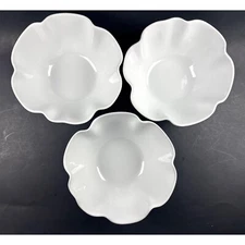 The Cellar Macys White-ware Ruffle 6" Cereal Bowl Porcelain Hard to Find Set 3
