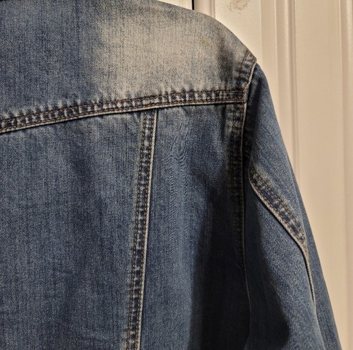City Chic Denim Jacket Womens XL-22W Blue Distressed Classic Capsule Wardrobe - Picture 6 of 9