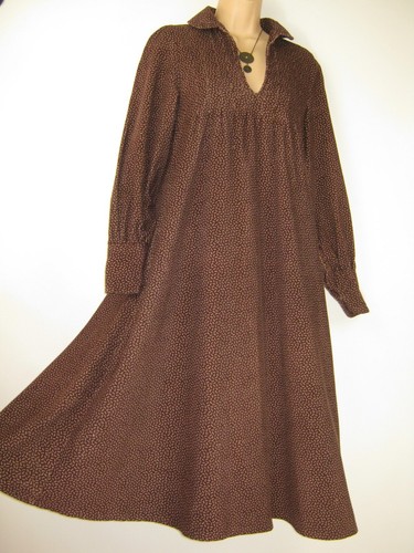 LAURA ASHLEY Vintage 70s Brown Cord Farmhouse Style Bohemian Smock Dress, 12/14 - Picture 14 of 16