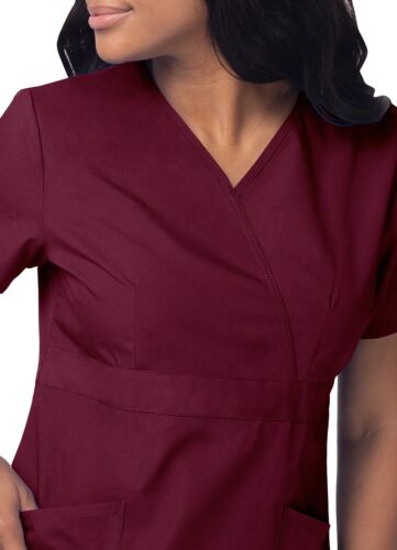 Sivvan Uniformi Donna Finto Avvolgente Infermiera Medico Scrub Top Vestibilità Crossover Semi-V - Foto 102 di 112