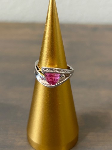 10K White Gold Pink Sapphire Ring Size 5