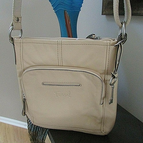Fossil Vintage leather cream Cross Body organizer HIPSTER Handbag-nwot
