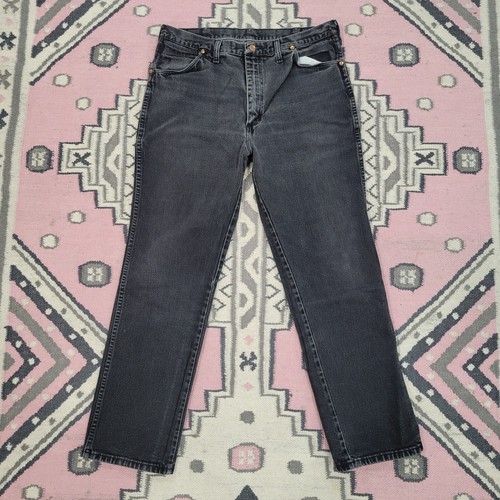 Jeans Wrangler Vintage Años 90 Desteñidos Negros Cremallera Mosca Pierna Recta 36x31 Hechos en EE. UU.