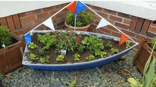 Garden Boat Planter wood planter supplied flat packed simple assembly required - Picture 2 of 6