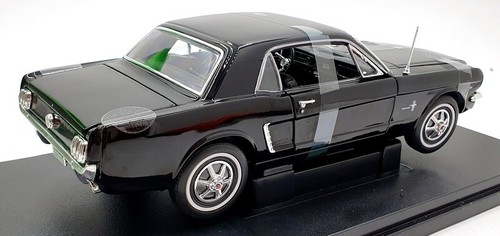 Welly 1/18 Scale Diecast 12519W - 1964-1/2 Ford Mustang Hard Top - Black - Picture 2 of 5