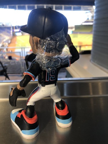 Miguel Rojas Big Shoe Bobblehead - SGA - Picture 3 of 7