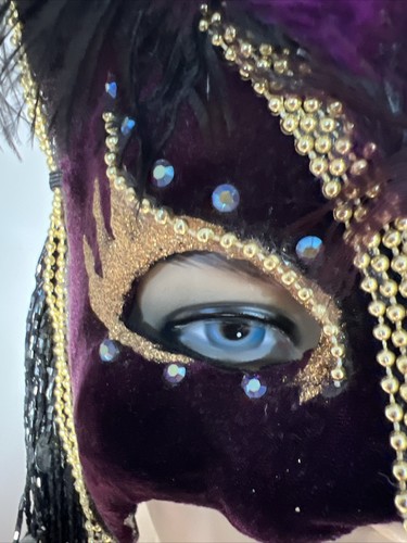 Venetian Masquerade Mask Feathers Rhinestones Beads Handmade Adjustable - Picture 4 of 13