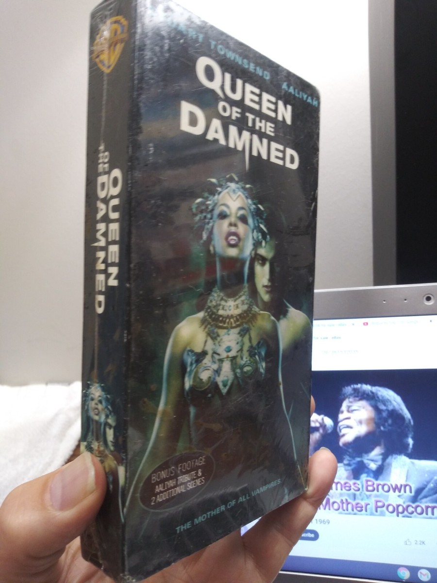 QueenのVHS QueenのVHS - メルカリ