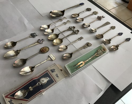 Vintage 20 Royal & Ships Liners Souvenir Silver Plate Enamel & Ceramic Spoons C - Picture 2 of 12