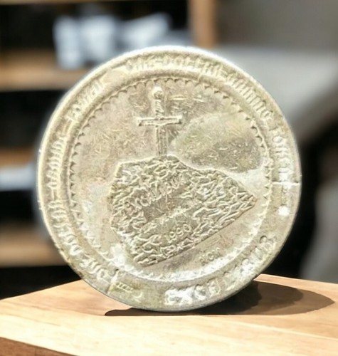 Merlin Excalibur Casino & Hotel Las Vegas Nevada Vintage $1 Gaming Token 1990 - Picture 2 of 3