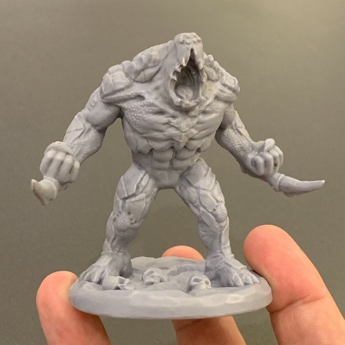 Bundle Board Game Miniatures Zombicide Zombies Warriors CMON Table-Top War Game - Picture 87 of 115