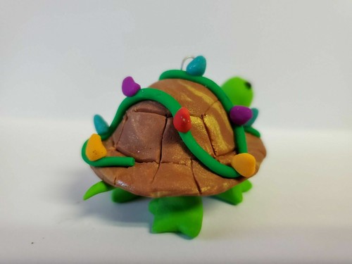 TURTLE Christmas Ornament TANGLED IN LIGHTS STANDING Polymer Clay HAND MADE - Picture 3 of 4