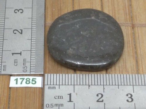 NUMITE pierre plate - Rare - shamane lithotherapie reiki esoterisme galet - Picture 2 of 2