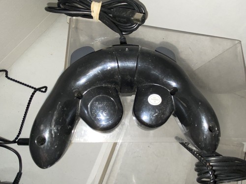 Nintendo GameCube After Market Controllers Black DC Hero’s Skin - Picture 2 of 4