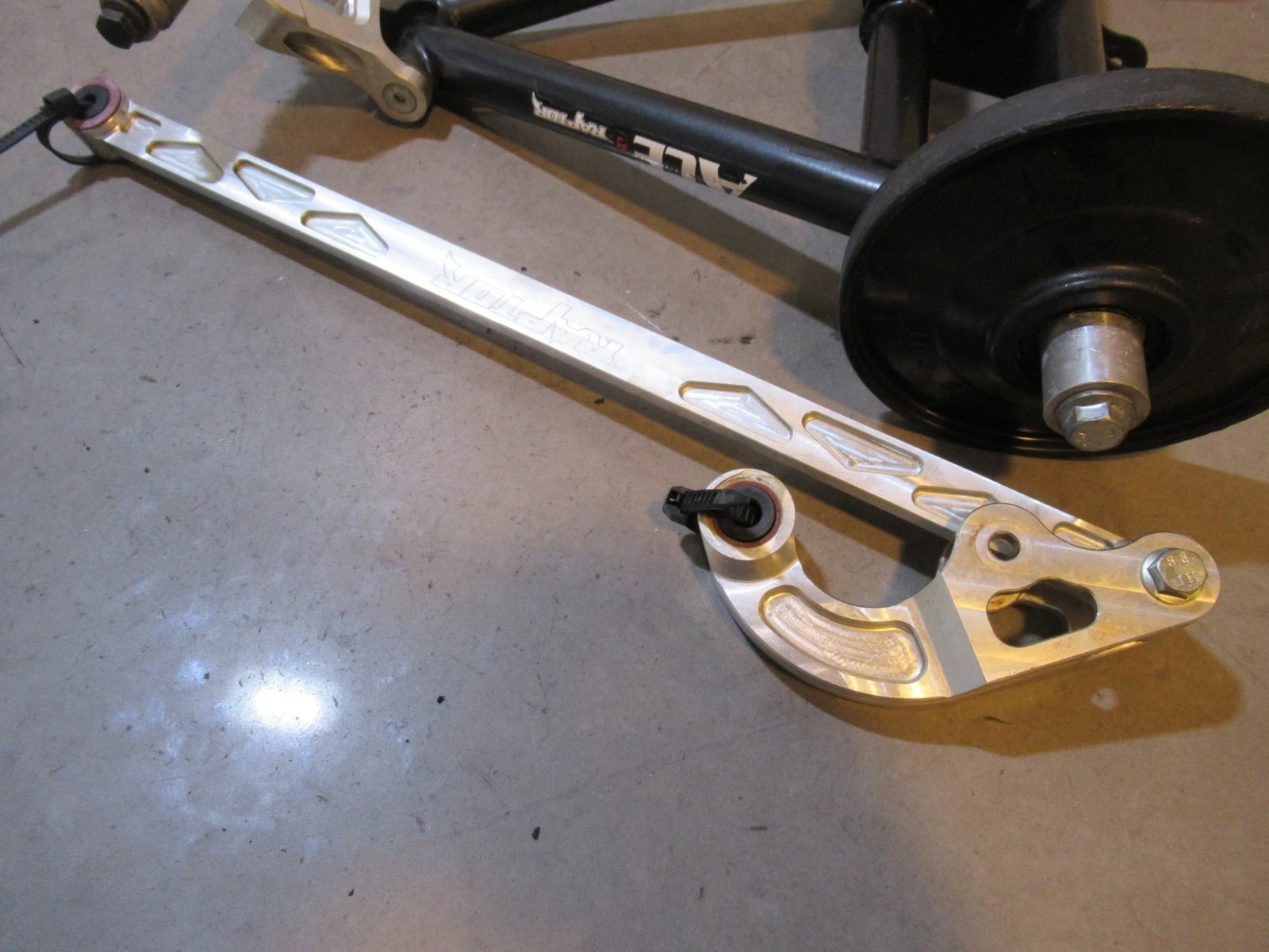 Ski-Doo Summit 850 Conversion Kit Rear Arm 2018