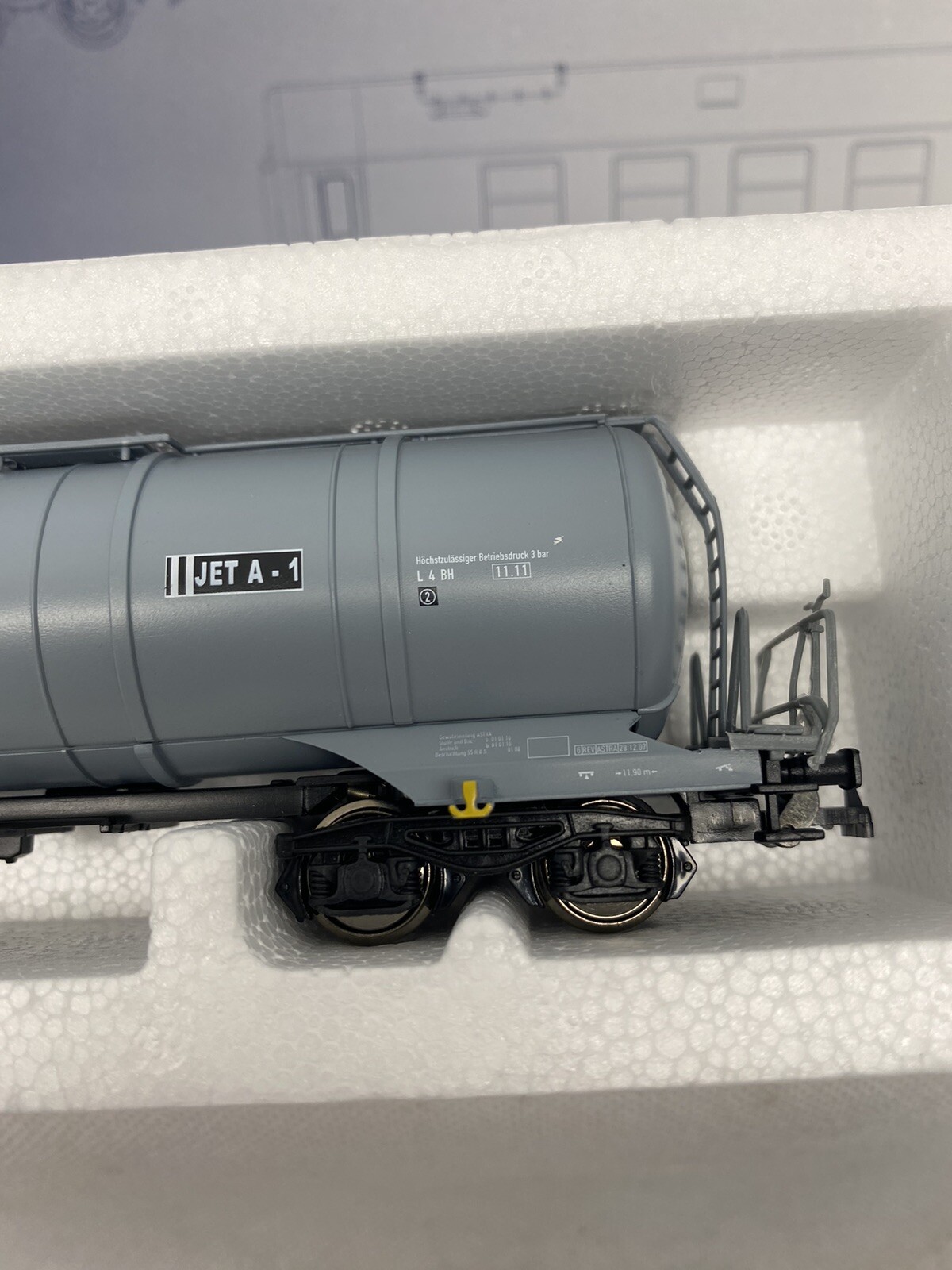 Picture 5 of 8