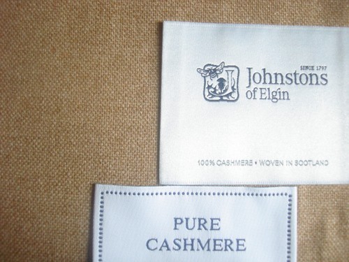 JOHNSTONS OF ELGIN 100 % KASCHMIR WORSTED GESPONNENER ANZUG FABRC=4,05 m.x 82 cm Breite - Bild 11 von 12