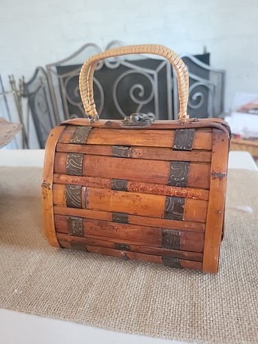 BOLSO DE MANO ÚNICO HECHO A MANO DE MADERA Y METAL MARRÓN CON ASAS DE ALAMBRE Y MADERA NUEVO - Imagen 1 de 5