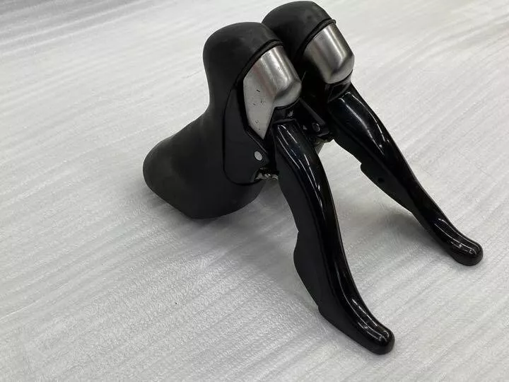 Shimano 105 ST 5700 STI Dual Levers 2x10 Shifters Left Right Set