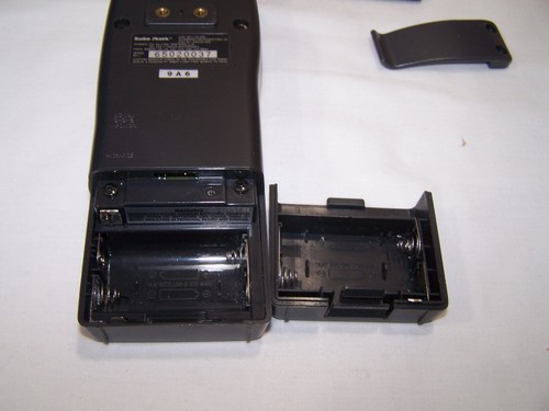 Vintage Radio Shack 30-Channel Portable Scanner Model PRO 28 - Picture 5 of 10