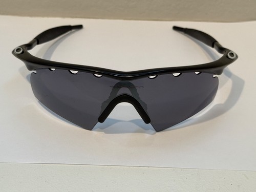 AUTHENTIC Used Oakley M Frame Black / Vented Lens / Case / Black Oakley Microbag - Picture 2 of 11
