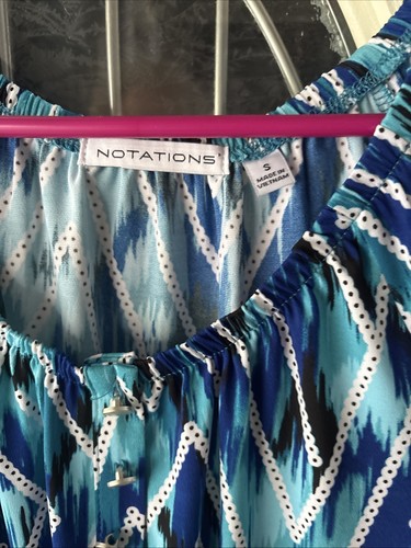 Damenbluse Notations 3/4-Ärmel Rollriegel Größe Small blau mehrfarbig Chevron - Bild 6 von 13
