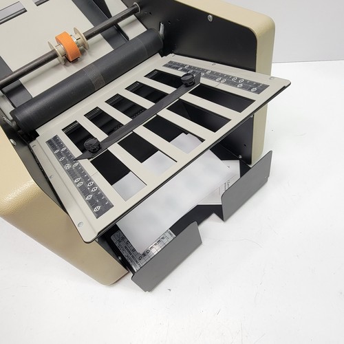 Martin Yale Model 1501 CV-7 Automatic Paper Folding Machine - Tested & Working - Picture 7 of 23
