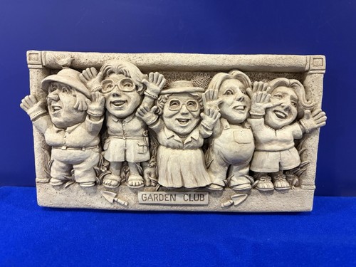 Carruth Garden Club Plaque/Sculpture, ©️2004.