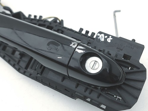 Manija de puerta delantera derecha Maserati Ghibli 2014 P670005608 AMD203908 - Imagen 11 de 11