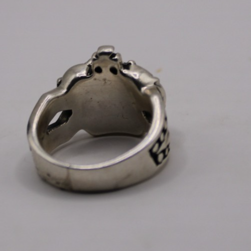 Sterling Silver Large Garnet Crown Ring - Picture 3 of 5