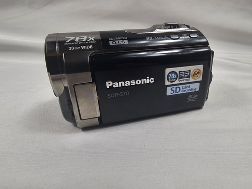 Panasonic SDR-S70 Camcorder 78x Zoom Handheld Digital Video Camera, Charger - Picture 2 of 7