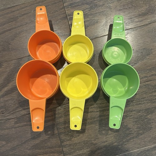 Tupperware Misurini Impilabili Giallo Verde Arancione Vintage Set di 6 - Foto 3 di 4