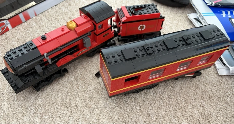 LEGO Harry Potter 75955 Hogwarts Express, photo 1 of 2