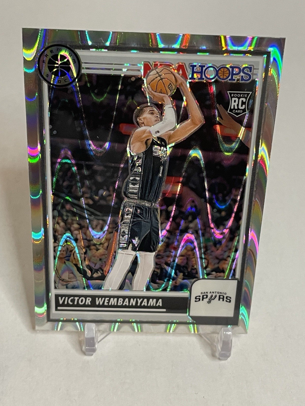 2023-24 Hoops Premium Stock Victor Wembanyama Seismic RC #108