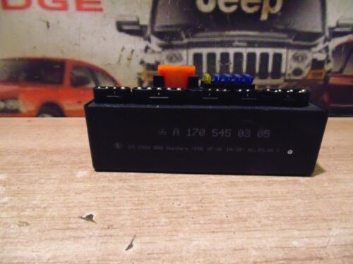 CHRYSLER CROSSFIRE FUSE RELAY UNIT MODULE A1705450205