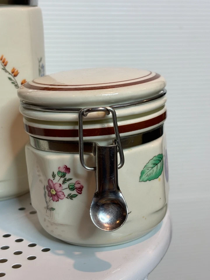 Juego de 3 botes de sellado de cerámica con bloqueo tarros de café para galletas patrón floral de frutas Foto 4 de 4